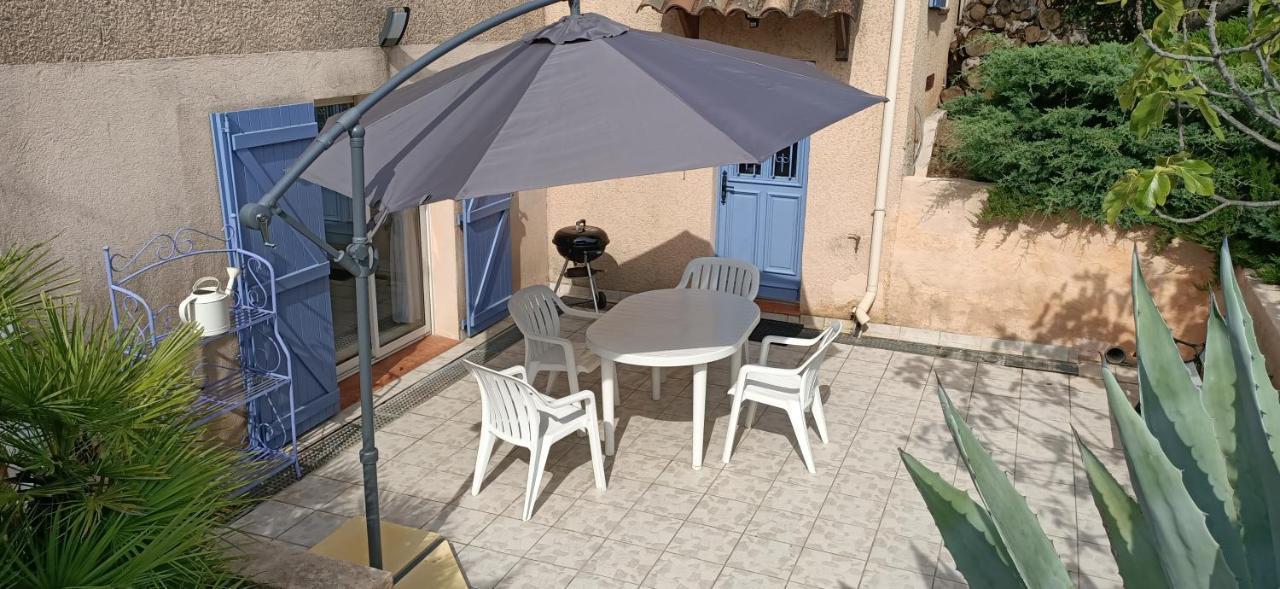 Entre Mer et Estérel Roquebrune-sur-Argens Exterior foto