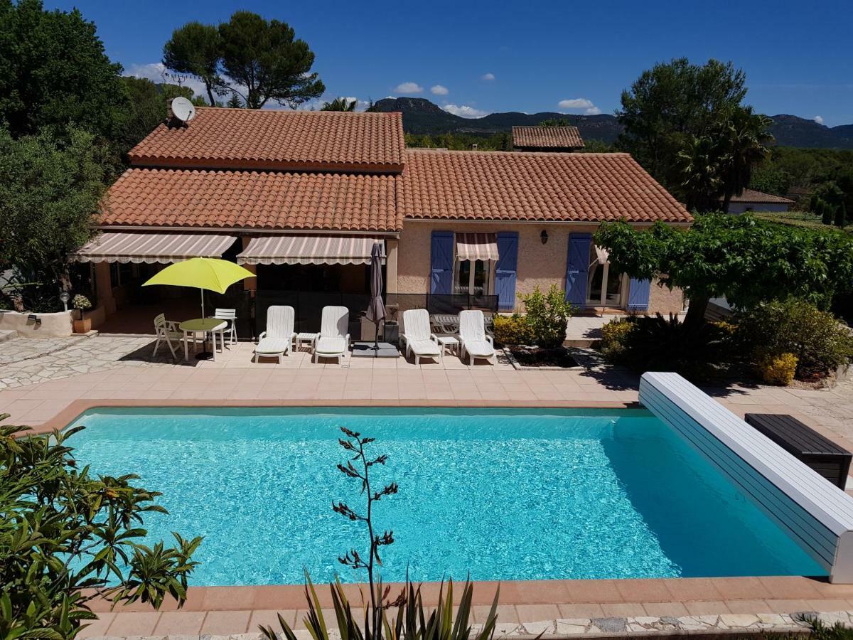 Entre Mer et Estérel Roquebrune-sur-Argens Exterior foto